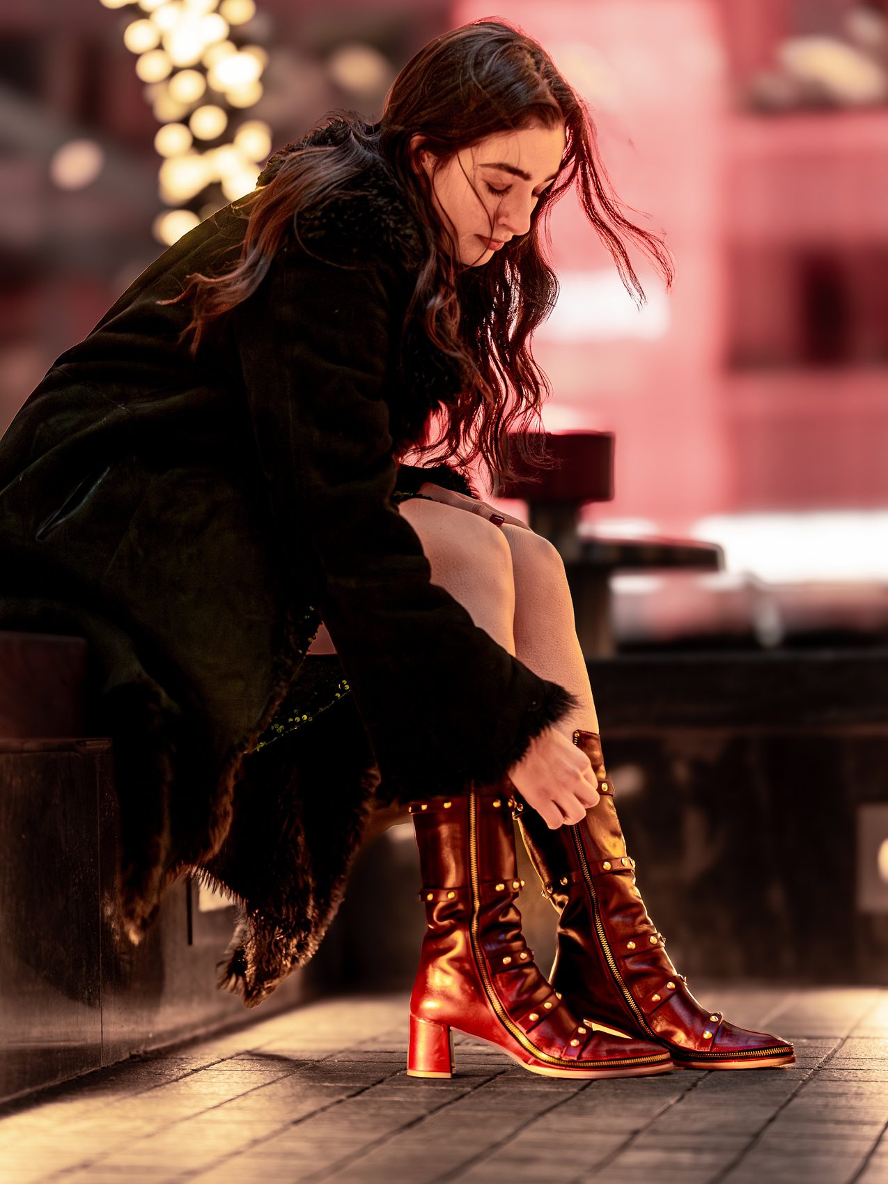 Fastening oxblood Fabbruccio boots