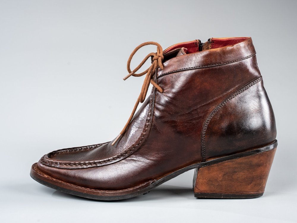 Florence – Brown — outside view