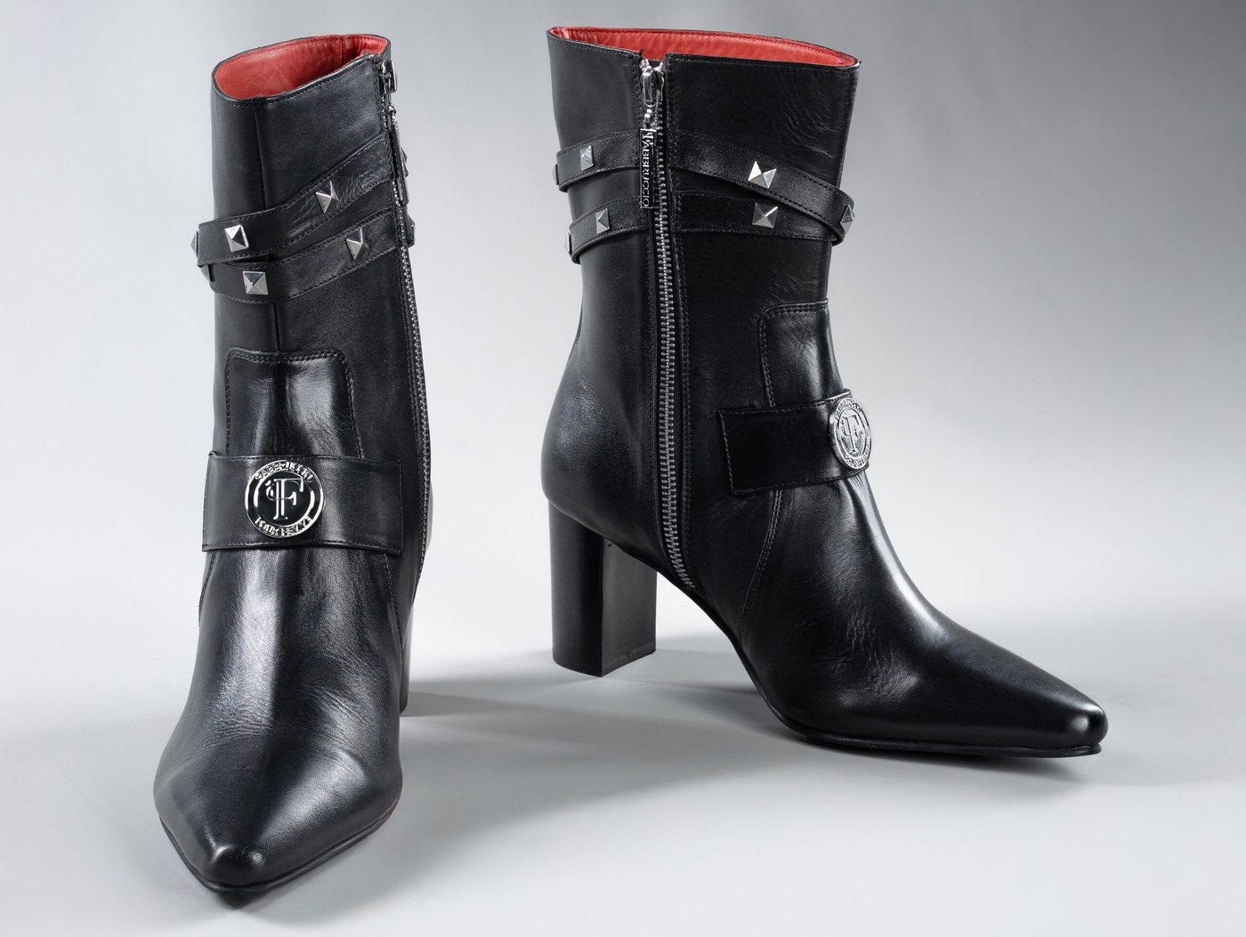 Paris Black